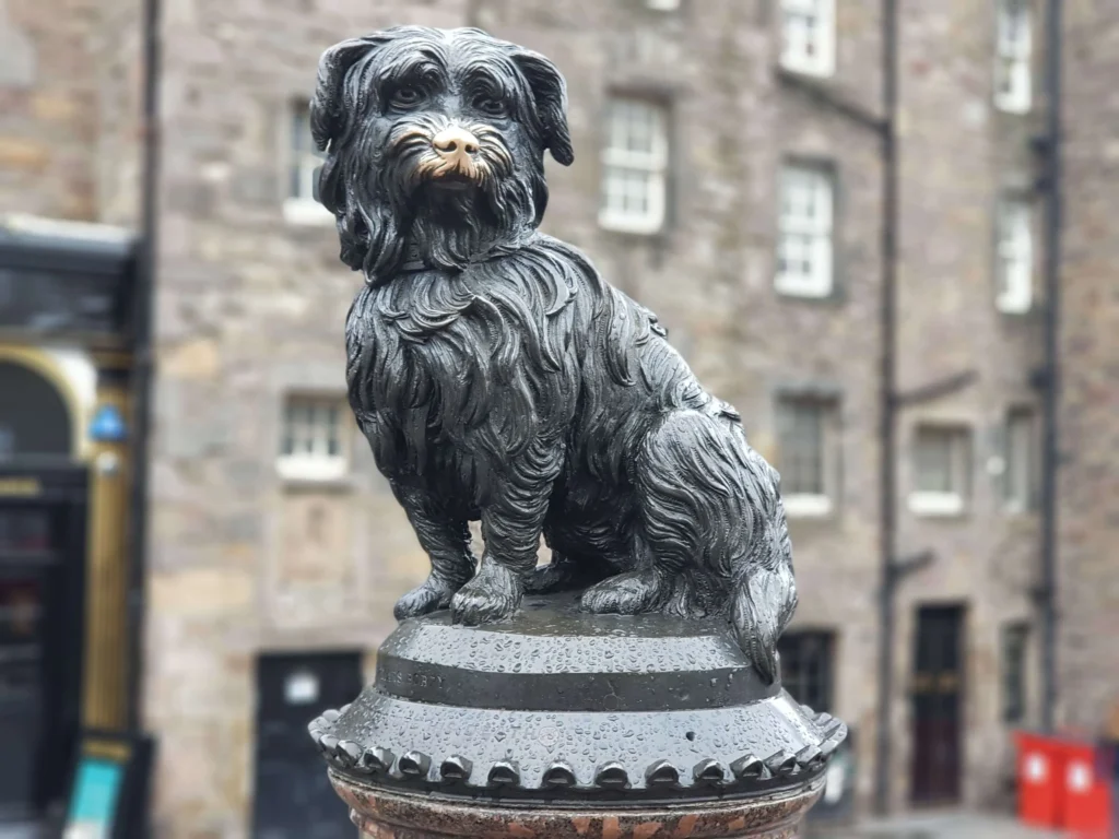 Visit-Greyfriars-Bobby