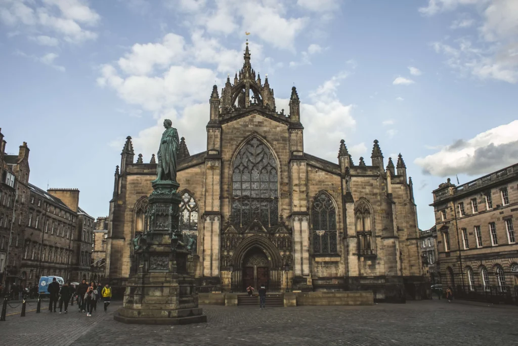 Visit-St-Giles’-Cathedral
